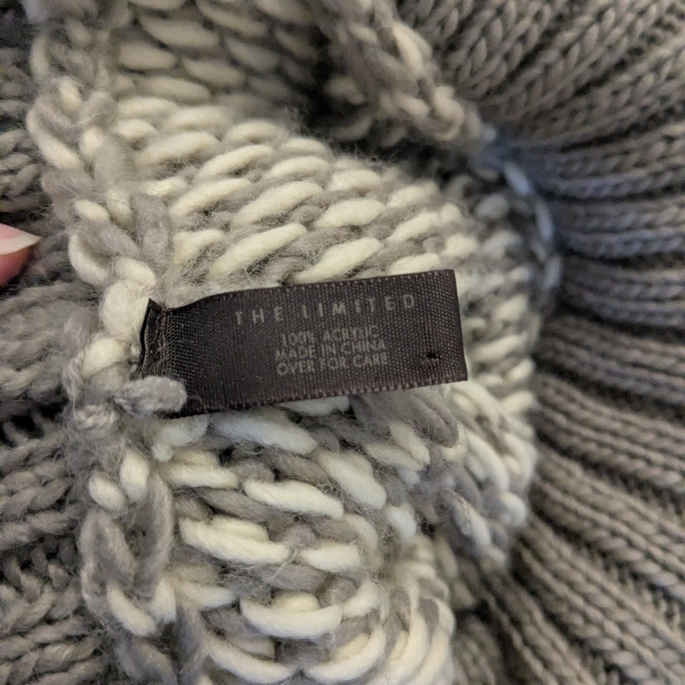 The Limited Gray Knit Fringe Poncho - Picture 5 of 5